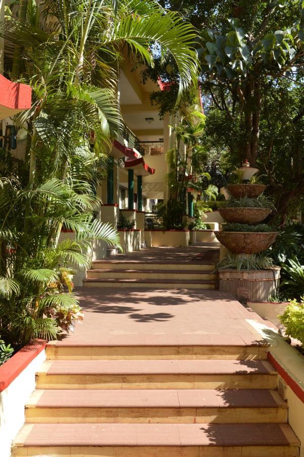 Adamo The Resort Matheran Εξωτερικό φωτογραφία