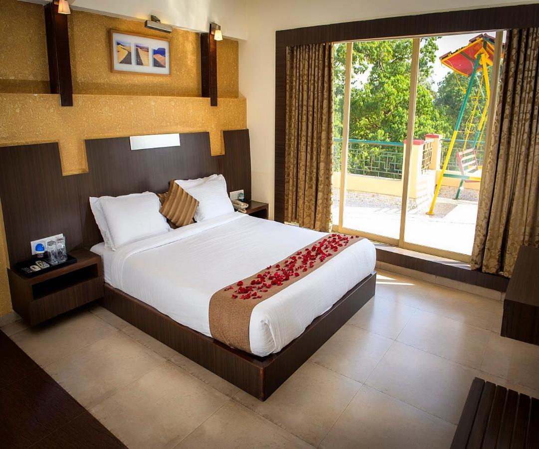 Adamo The Resort Matheran Εξωτερικό φωτογραφία