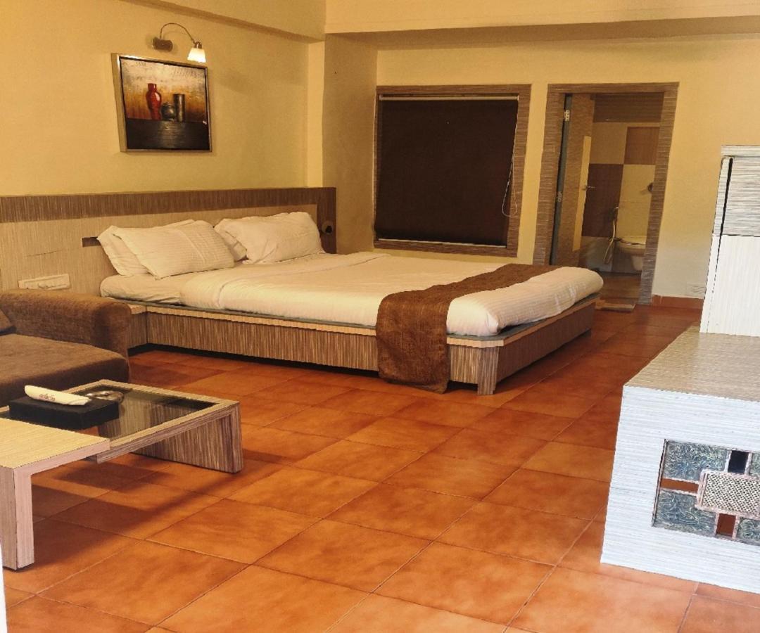 Adamo The Resort Matheran Εξωτερικό φωτογραφία