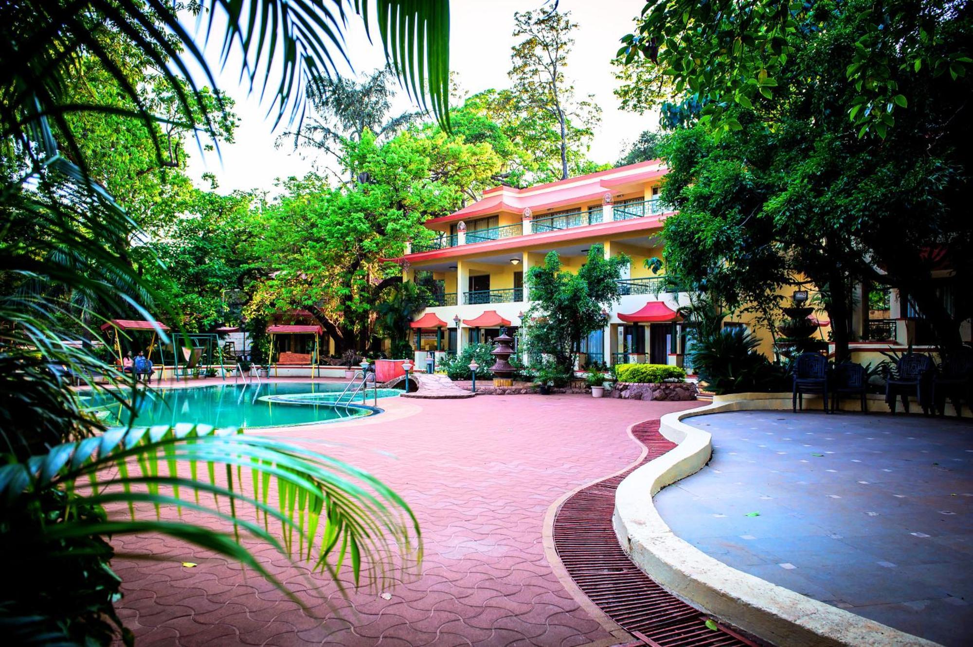 Adamo The Resort Matheran Εξωτερικό φωτογραφία